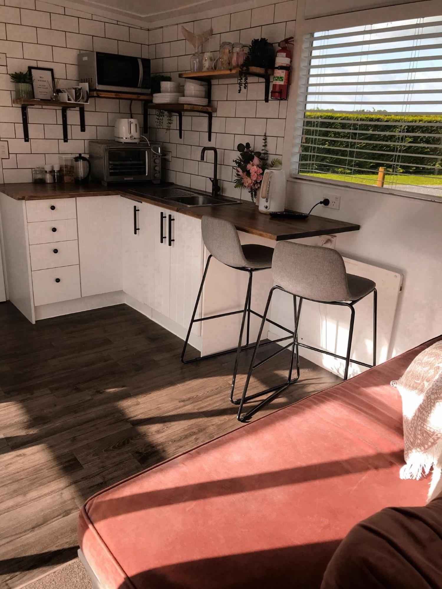 Willa Rustling Oaks Nz Tropical Tiny House Tamahere Zewnętrze zdjęcie