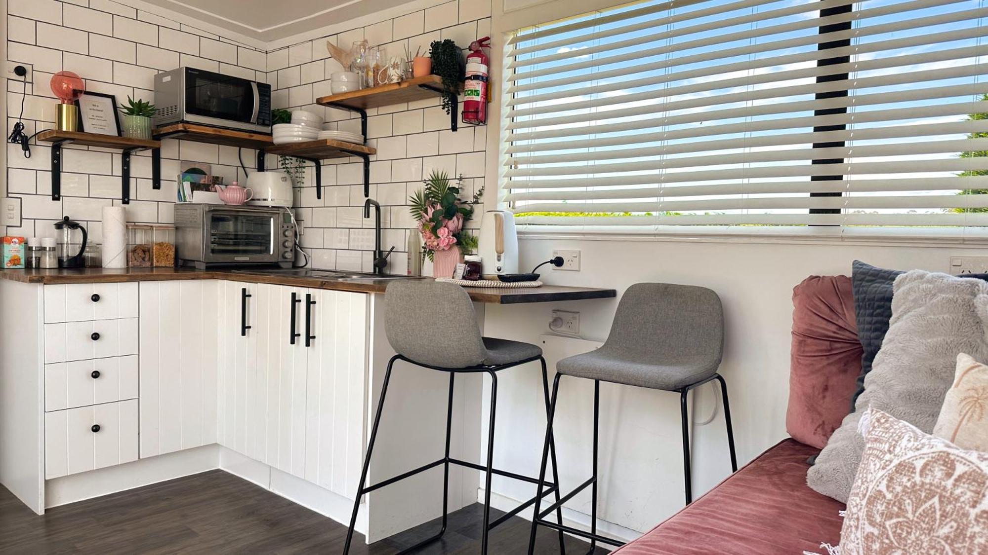Willa Rustling Oaks Nz Tropical Tiny House Tamahere Zewnętrze zdjęcie